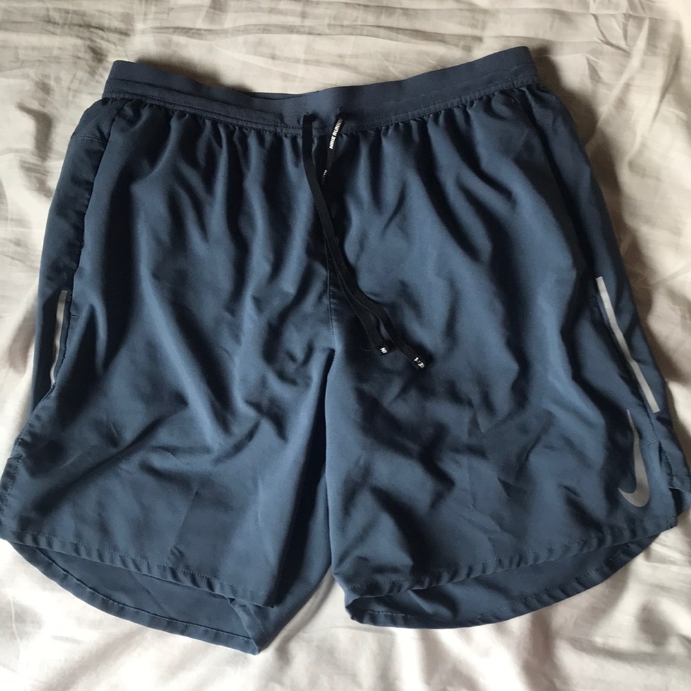 Nike DryFit Shorts Gem